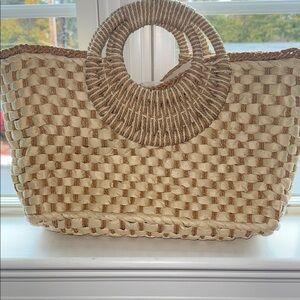 Stylish Woven Tan Handbag